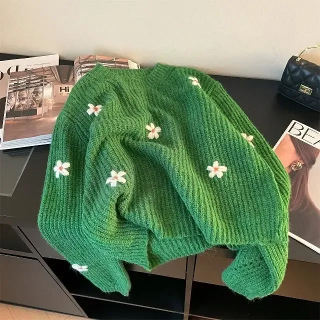 Pullover Mit Blumen Applikation 2