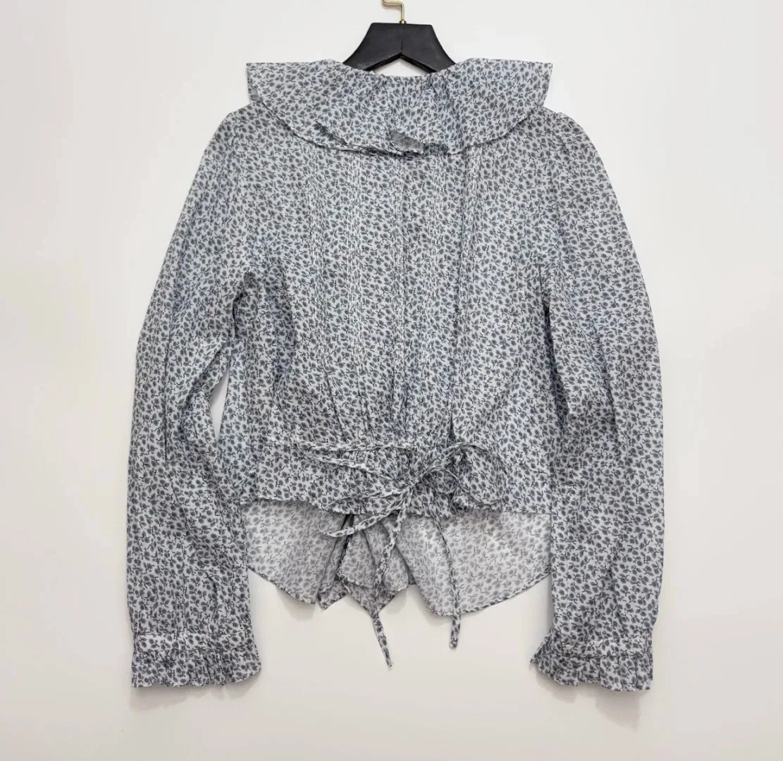 Floral Pattern Blouse 4