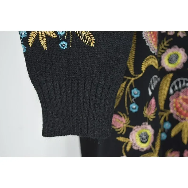 Pullover Schwarz Blumen 5