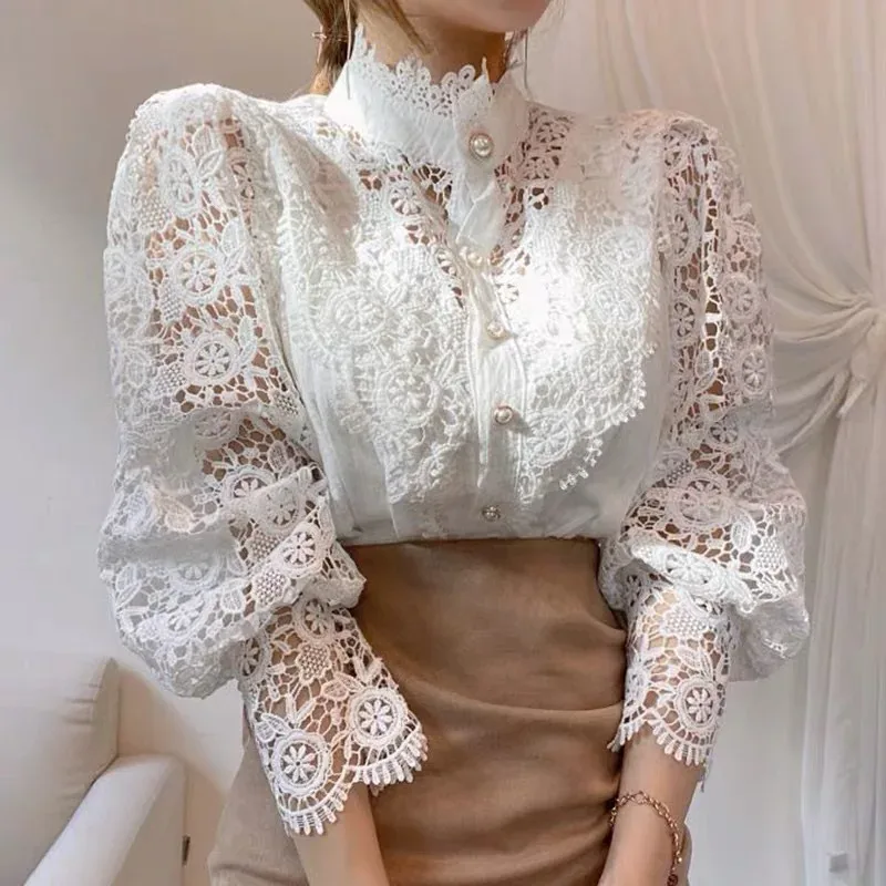 Bluse Weiss Mit Blumenmuster 1