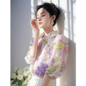 Bluse Flieder Blumen 1